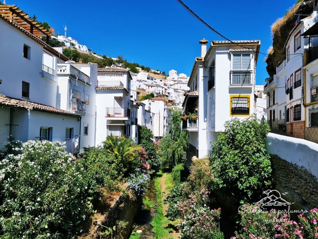 pueblos blancos Cadiz Setenil