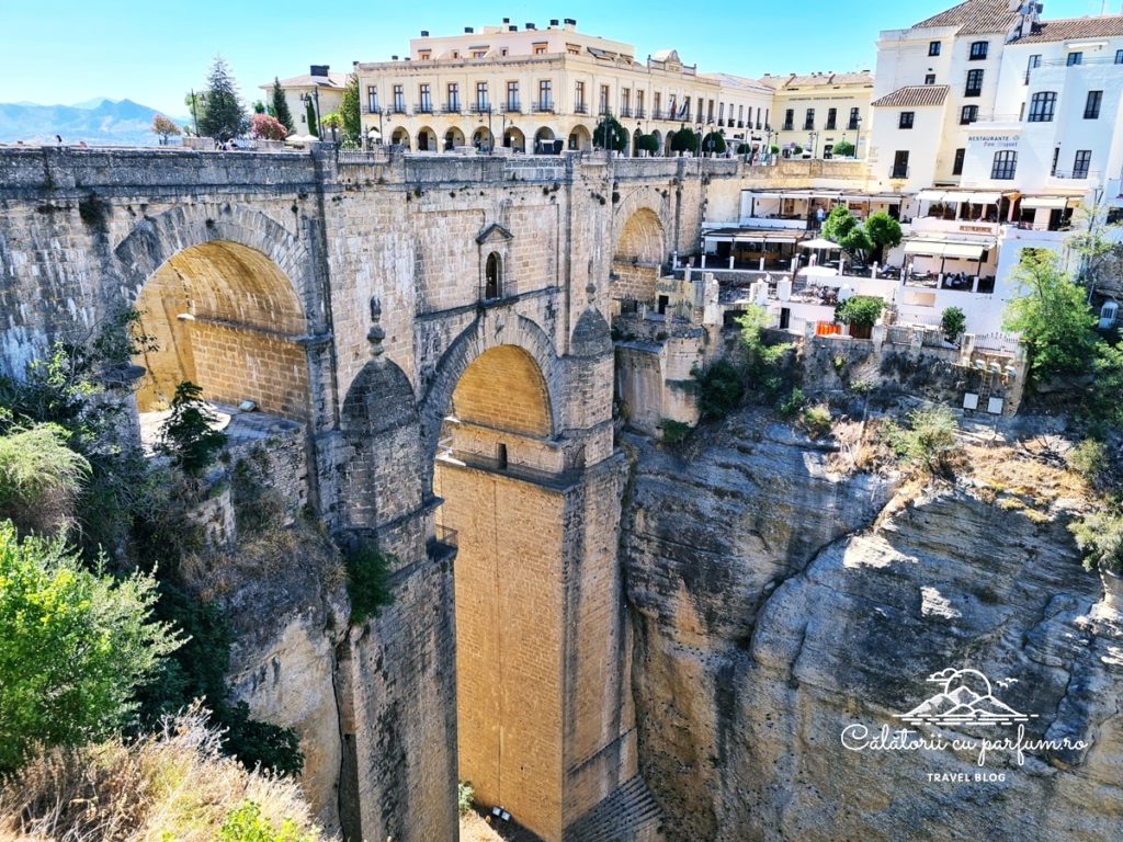 Ronda pueblos blancos sate albe Spania