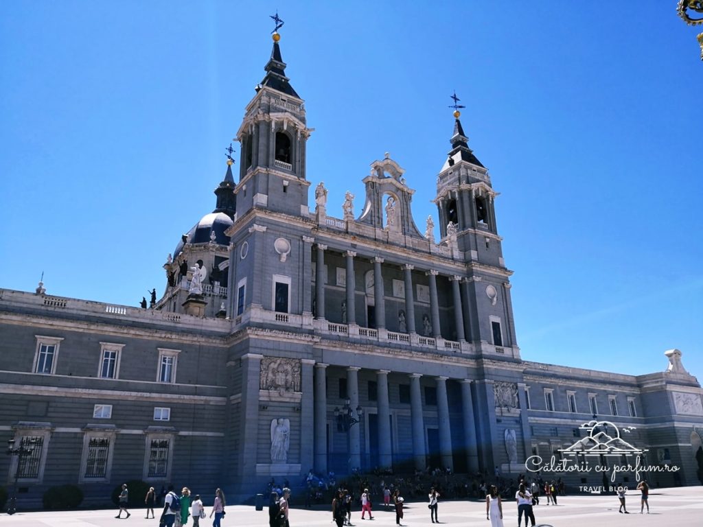 biserica catedrala Madrid