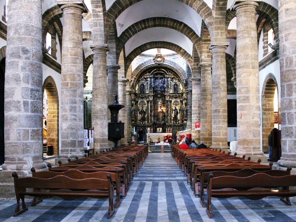 Cadiz catedrala interior 