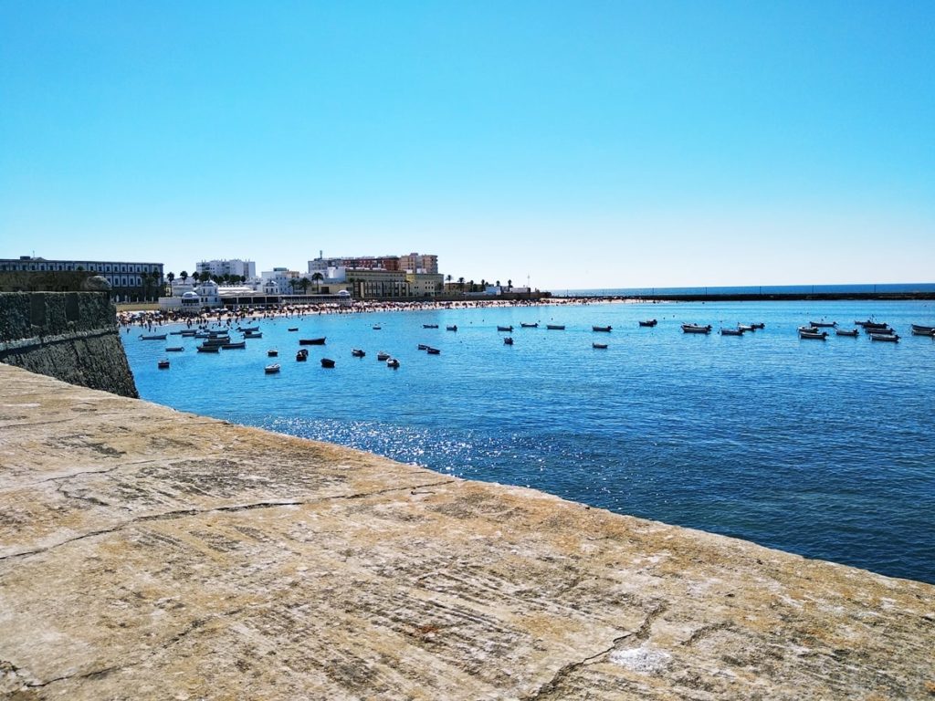 Cadiz cel mai vechi oras din Occident