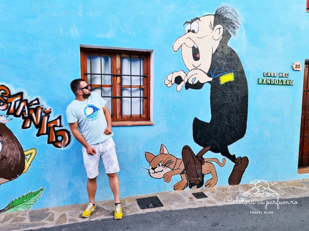 Gargamel vrajitor strumfi grafitti Juzcar